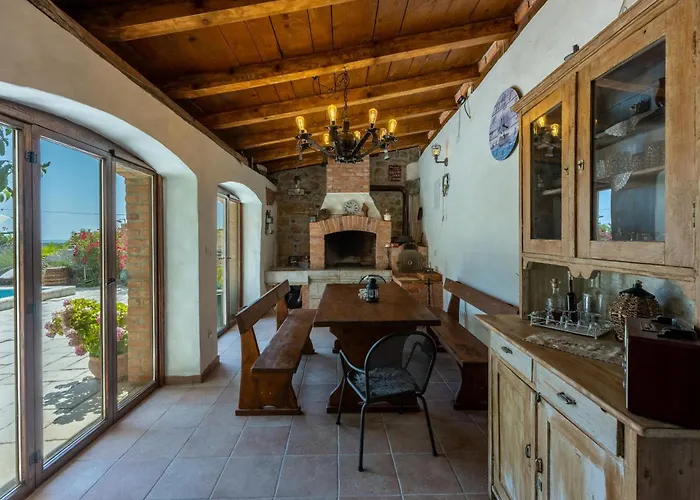 Natalia Villa Grižane