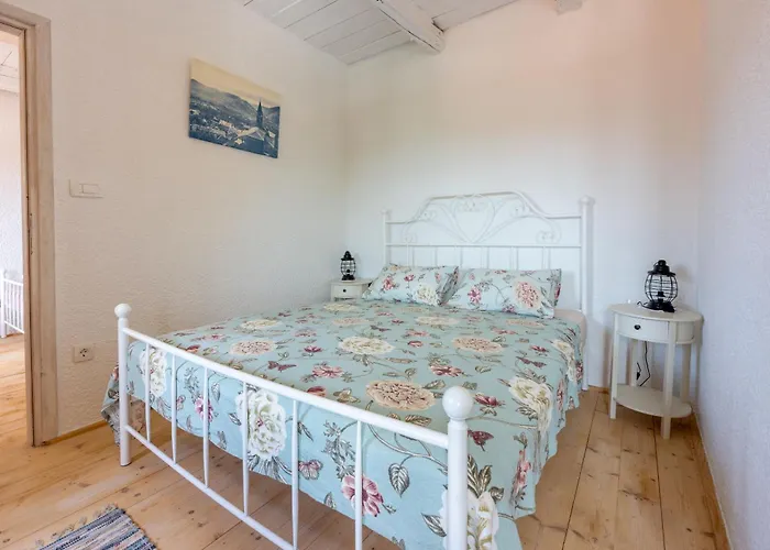 Villa Natalia Grižane