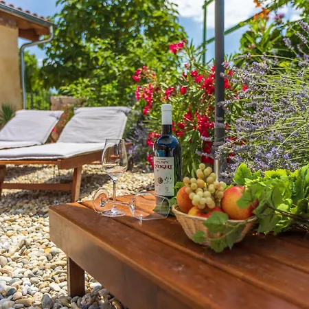 Villa Natalia Grižane