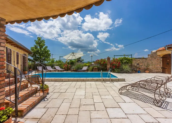 Villa Natalia Grižane